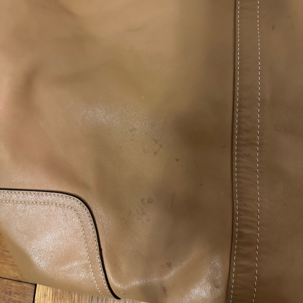 Tan Leather Coach Tote Bag - Picture 4 of 9